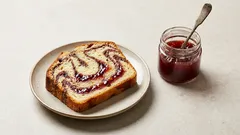 Marmeladenkuchen mit Streifen: so machst du den Hingucker ganz ohne Küchenmaschine