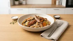 Putengeschnetzeltes mit Zucchini in cremiger Sauce – fix mit Vollkorn-Fusilli